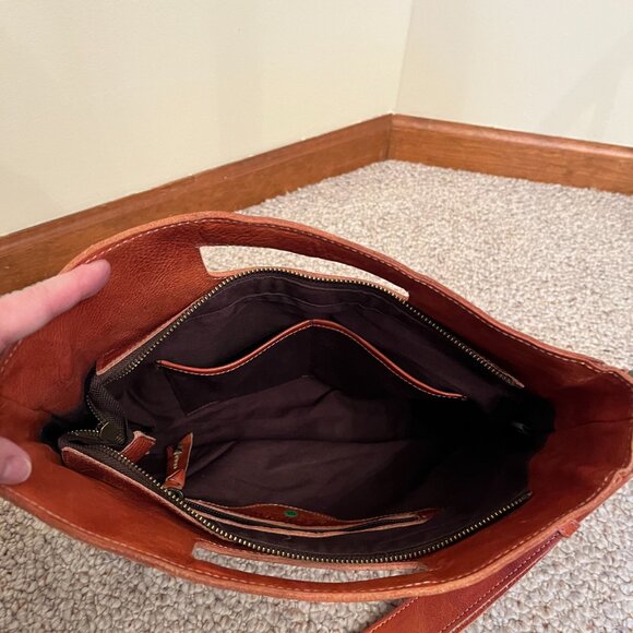 Bed Stu Leather Orchid Crossbody/Handbag in Cognac Dip Dye, Gently Used - Picture 12 of 14